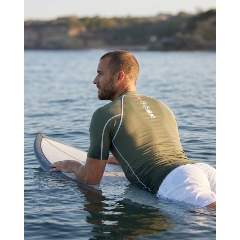 Camiseta Anti-UV UPF 80 Hombre – PANTONE - 29