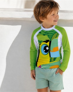 Tee-shirt anti-UV UPF 80 enfant toucan — manche longue (lifestyle)