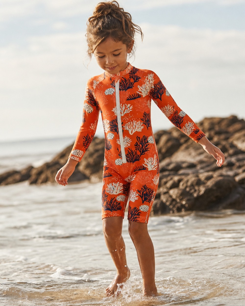 Combinaison anti-UV UPF 50+ enfant — manche longue (lifestyle) vue 1