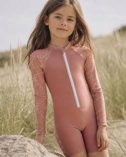 Combinaison anti-UV UPF 50+ enfant — manche longue (lifestyle)