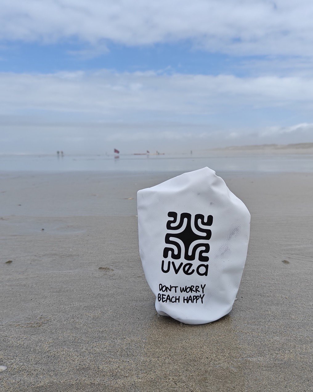 Sac UVEA 2L flottant sur l'eau